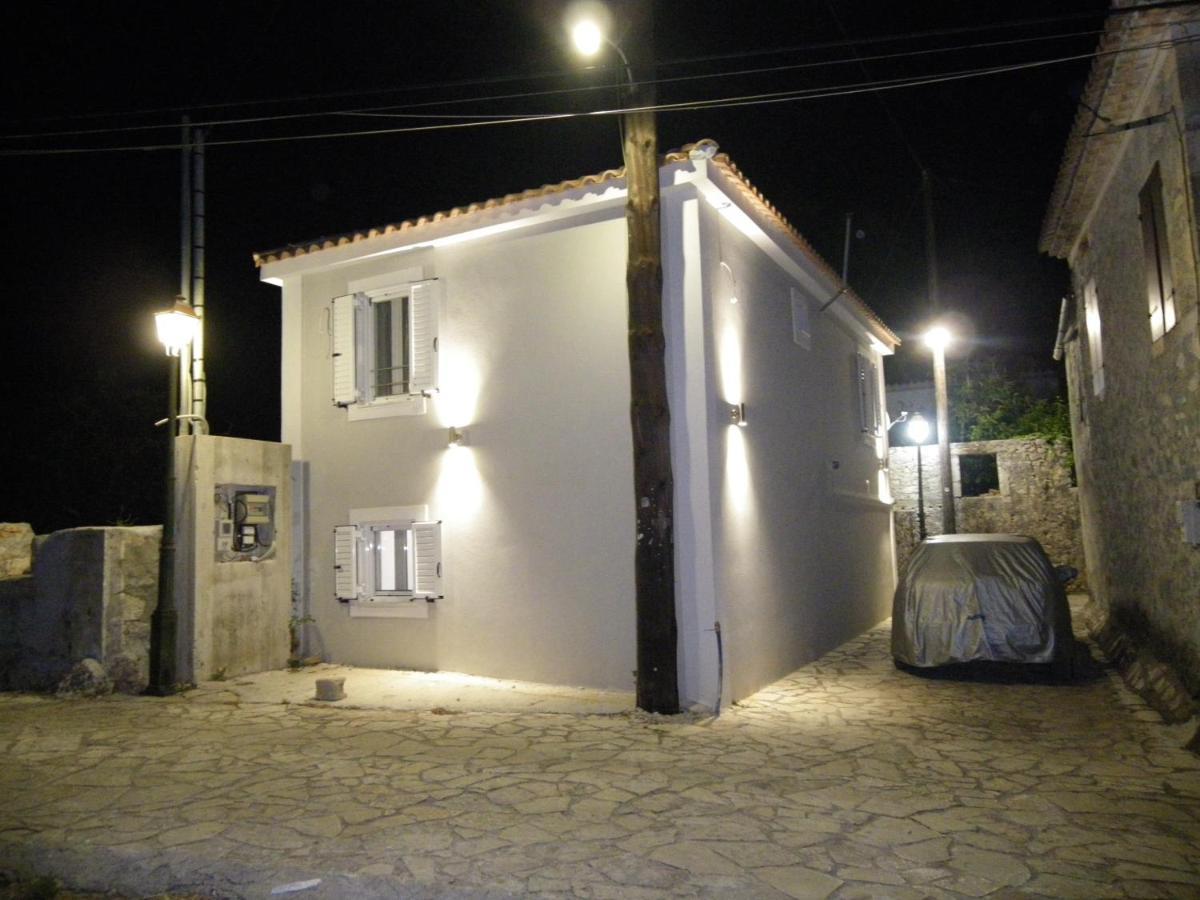 Vikou House Villa Gyri Exterior photo