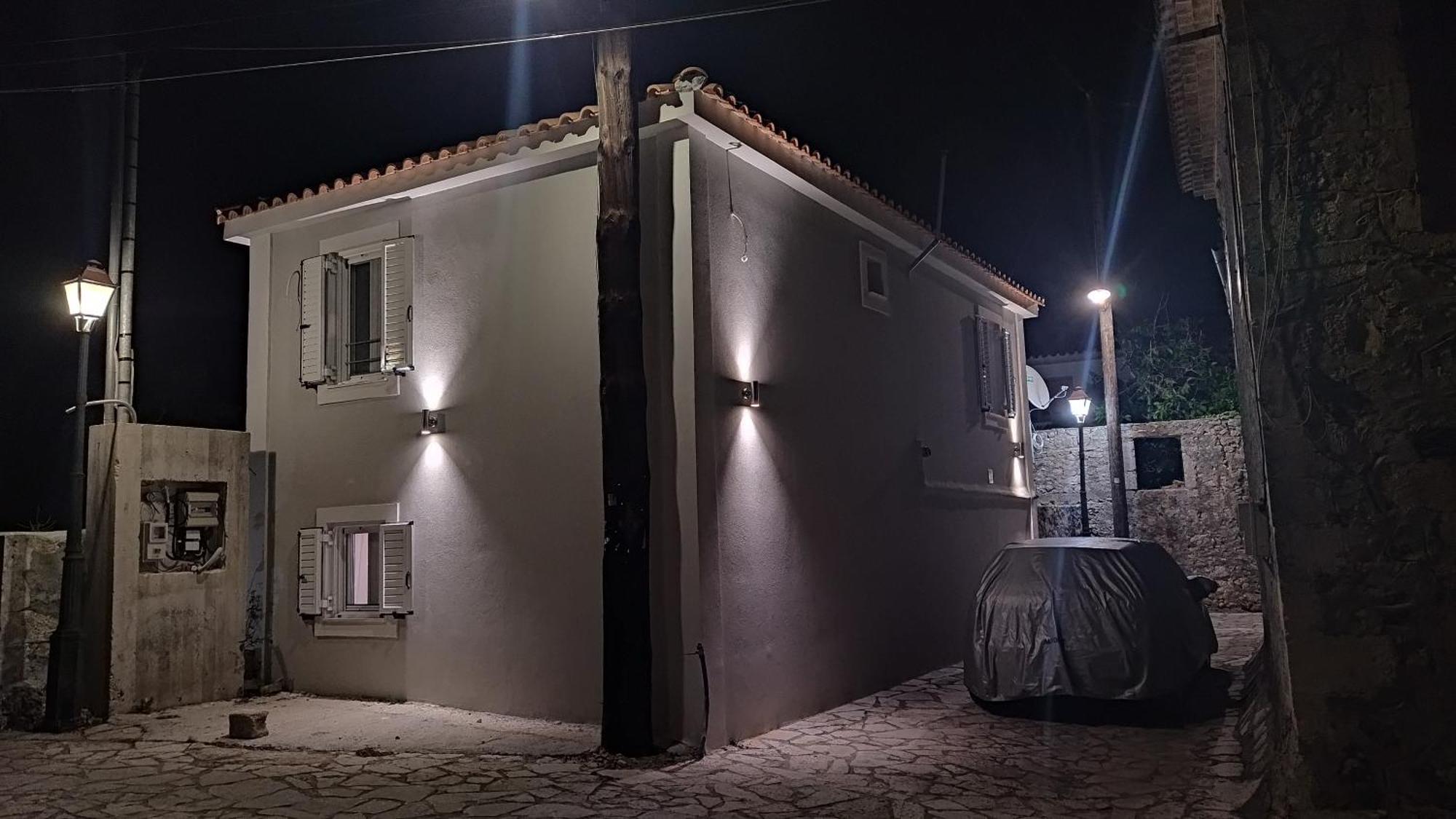Vikou House Villa Gyri Exterior photo