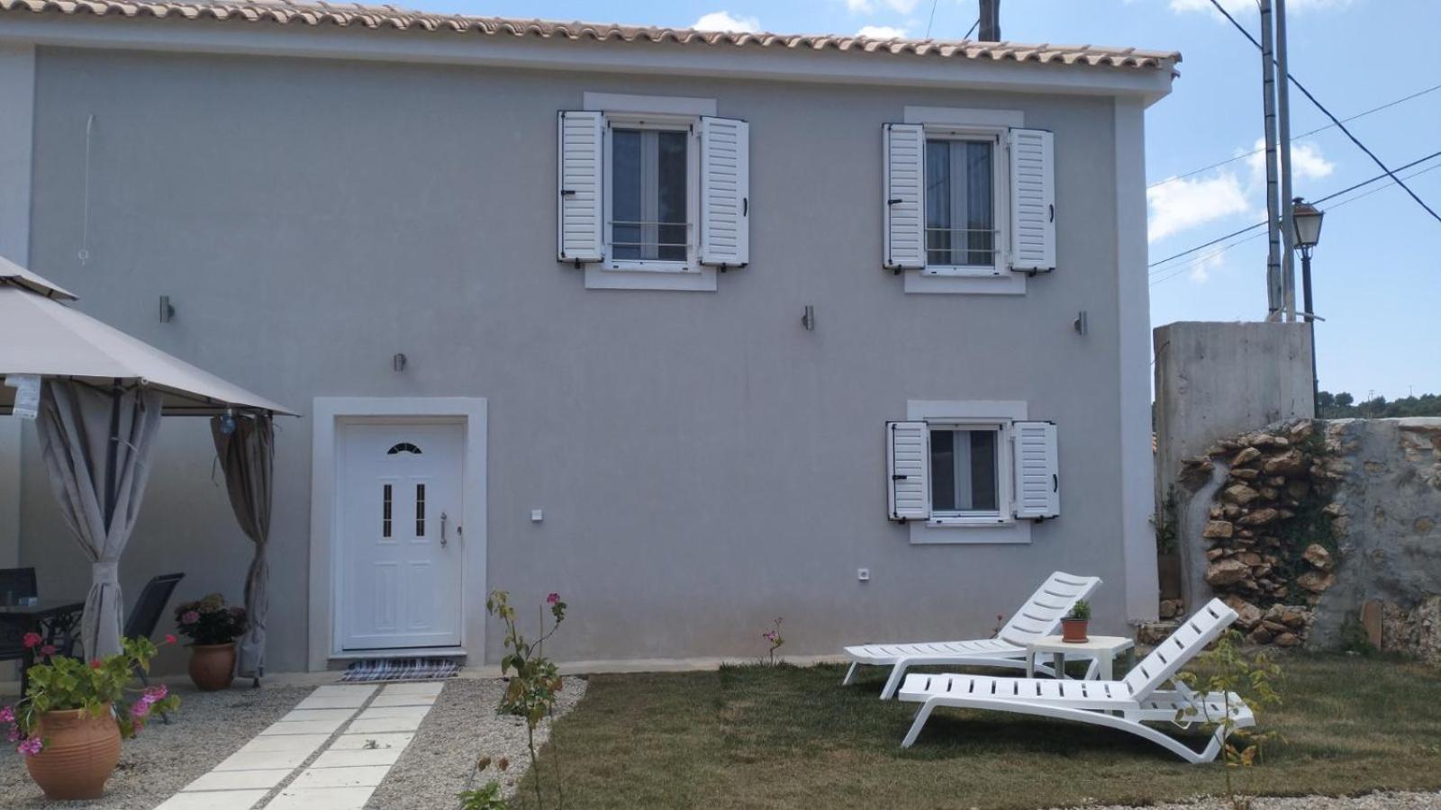 Vikou House Villa Gyri Exterior photo